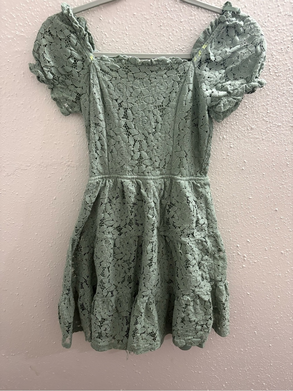 Monteau Los Angeles Women’s Lace Dress – Size M